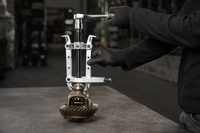 Съёмник подшипников двухзахватный Cobra с боковой струбциной и регулируемой глубиной, ширина захвата до 135 мм, глубина 270 мм, KUKKO 210-2 — фото 4